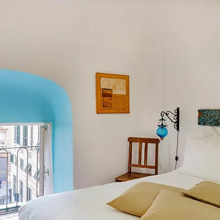 Apartment A Palazzo Pallavicino By Wonderful Italy